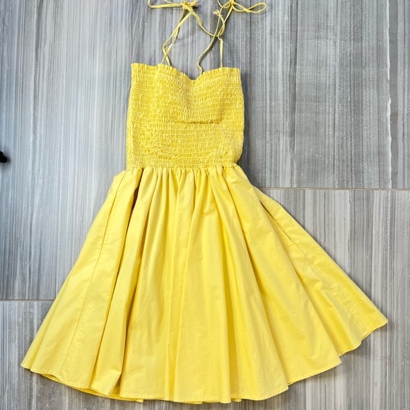 Yellow Smocked Mini dress with Pockets Medium - Picture 5 of 10